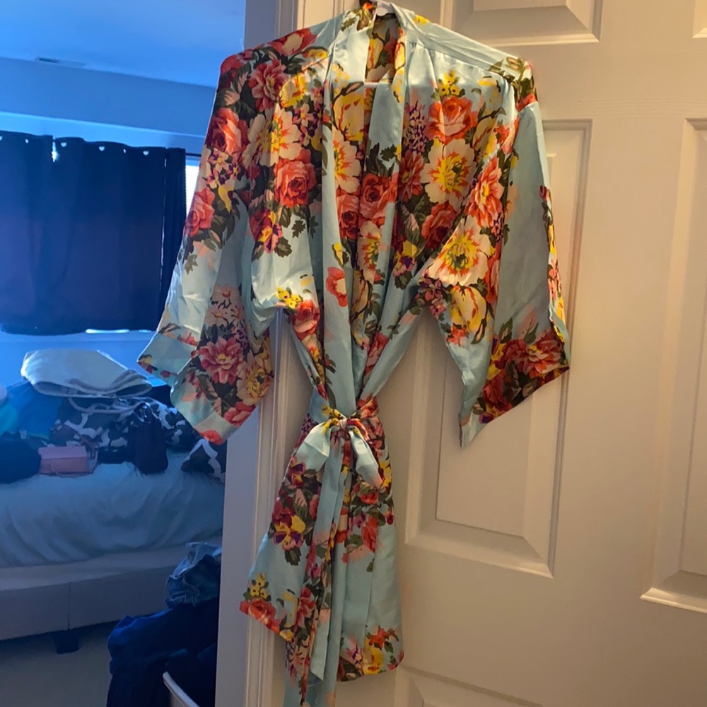 Floral robe